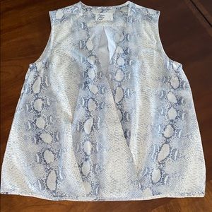 Mallory Sleeveless Surplus Top | Cosmic Blue Love